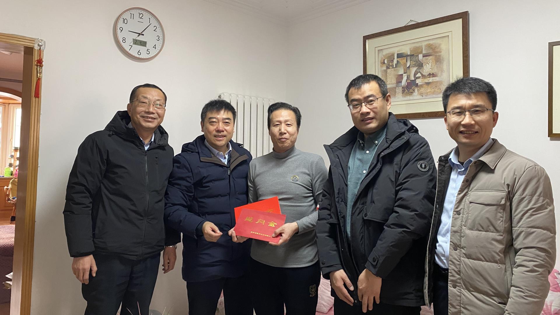 国产精品偷伦视频观看免费