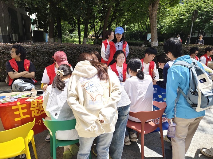 国产精品偷伦视频观看免费