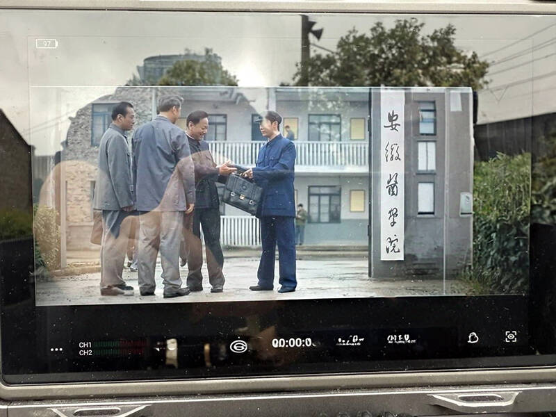 国产精品偷伦视频观看免费