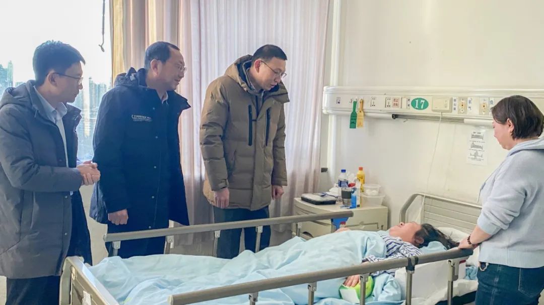 国产精品偷伦视频观看免费